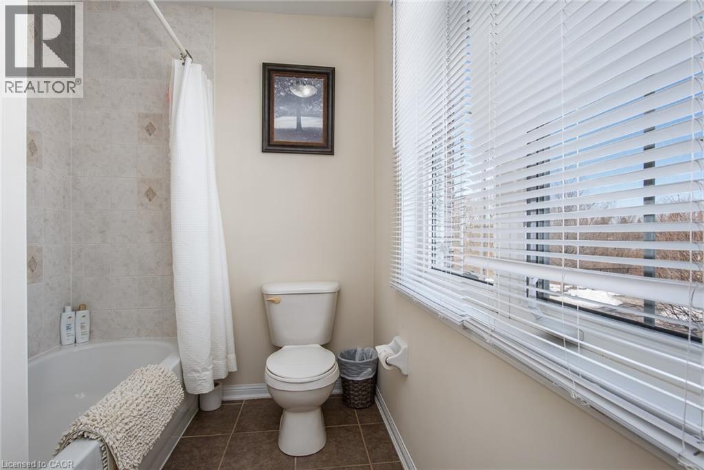 73 Abbott Crescent, Cambridge, Ontario  N3C 0C9 - Photo 24 - 40809301