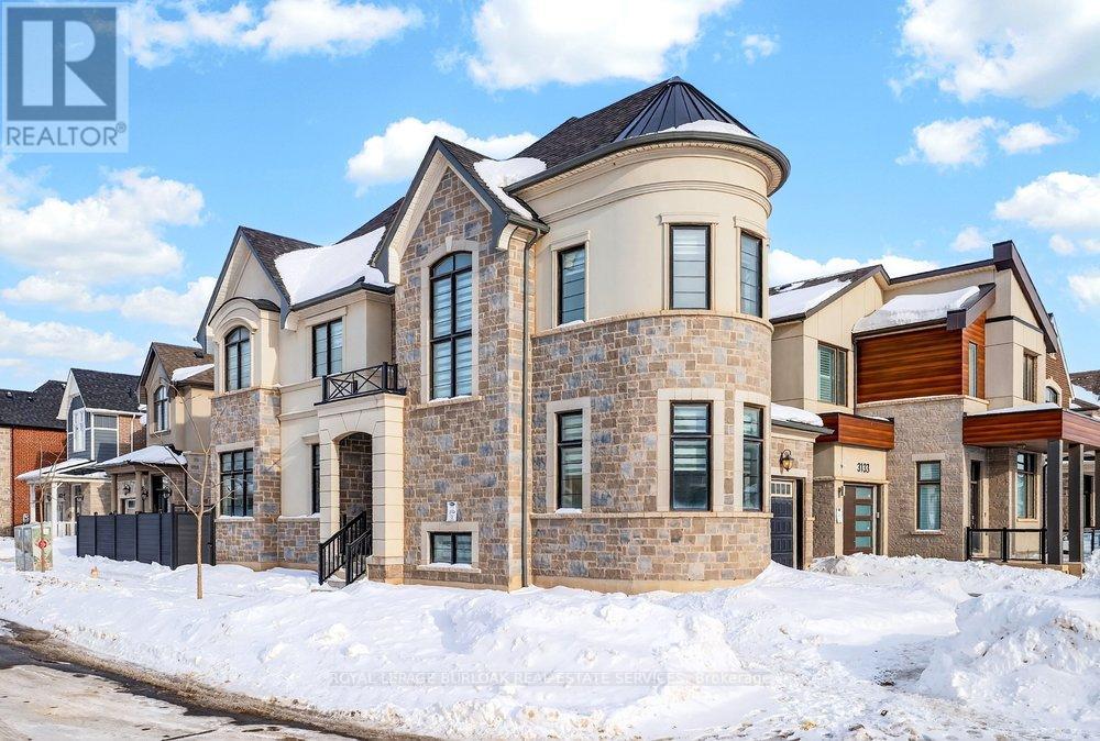 1404 Lynx Gardens, Oakville, Ontario  L6H 3W8 - Photo 2 - W12855200