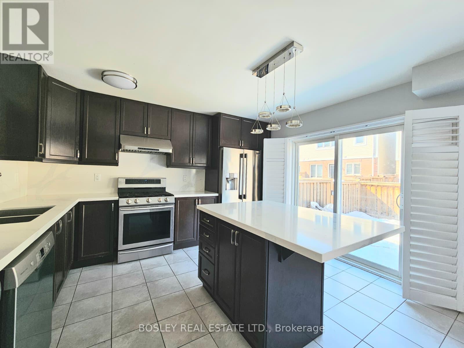 30 Billiter Road, Brampton (Northwest Brampton), Ontario  L7A 4G8 - Photo 13 - W12855242