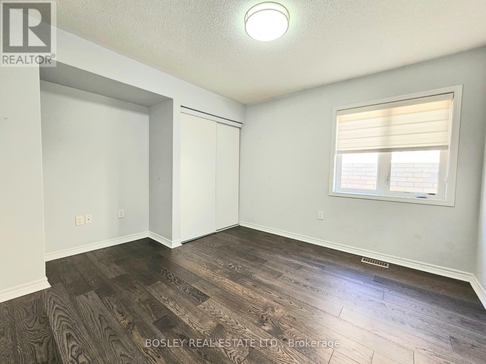 30 Billiter Road, Brampton (Northwest Brampton), Ontario  L7A 4G8 - Photo 16 - W12855242