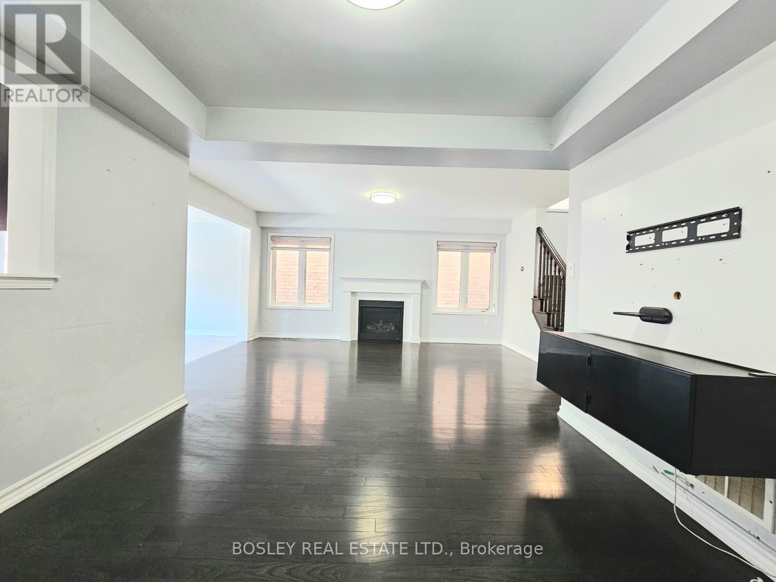 30 Billiter Road, Brampton (Northwest Brampton), Ontario  L7A 4G8 - Photo 6 - W12855242