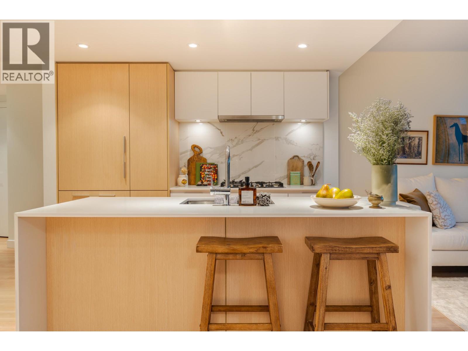 1509 1500 Fern Street, North Vancouver, British Columbia  V7J 0E6 - Photo 9 - R3096928