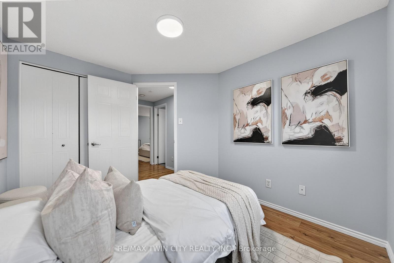 763 Angler Way, Waterloo, Ontario  N2K 4L7 - Photo 34 - X12855252