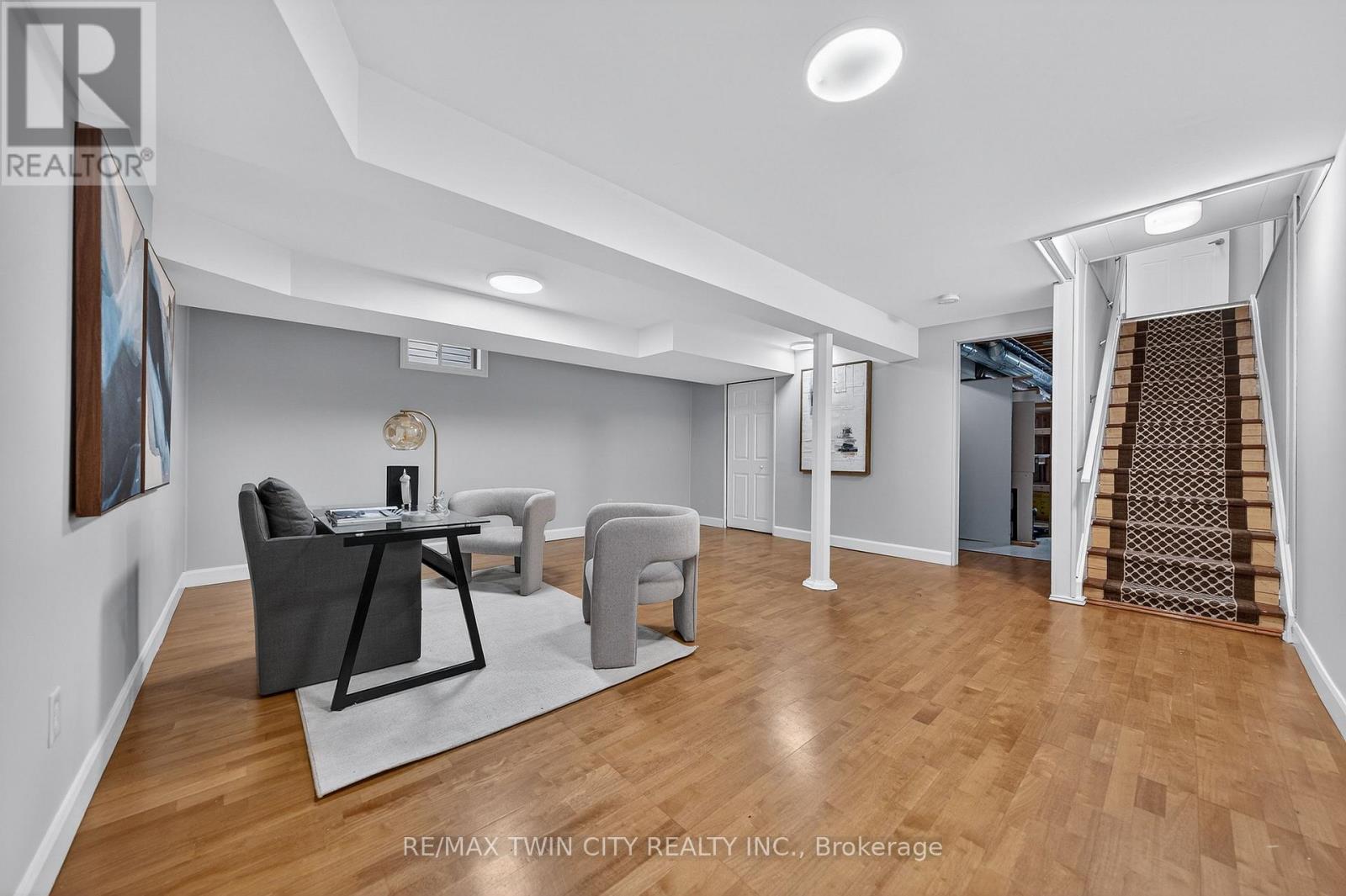 763 Angler Way, Waterloo, Ontario  N2K 4L7 - Photo 36 - X12855252