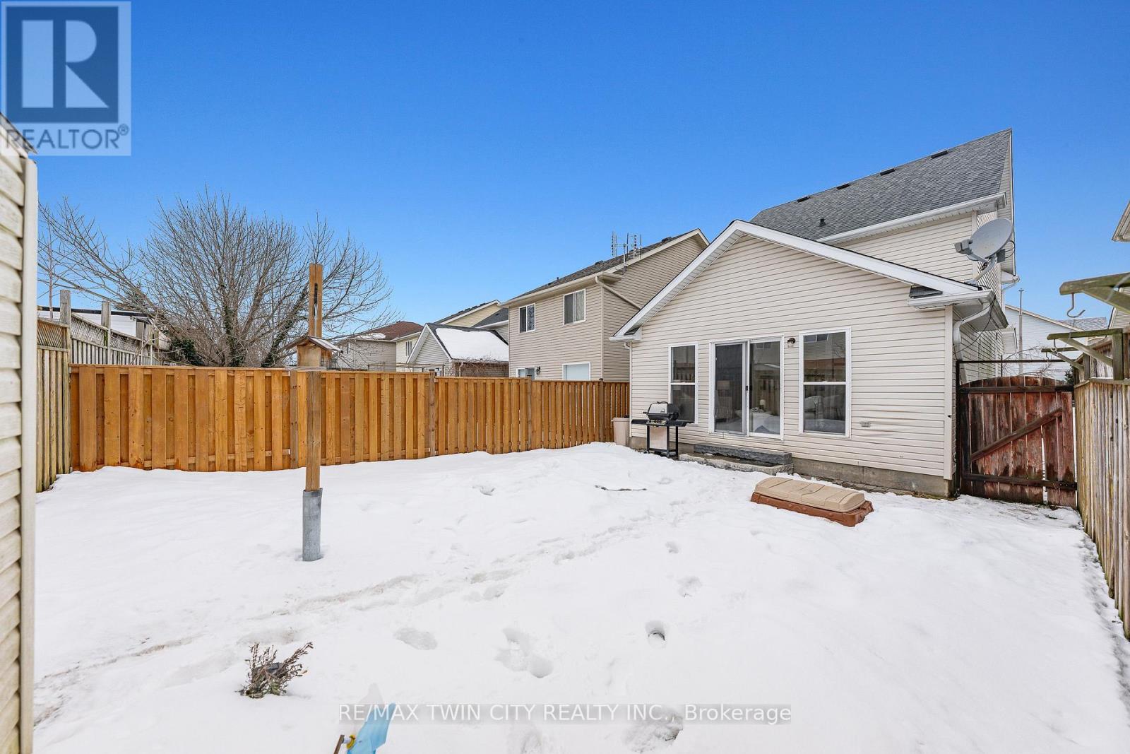 763 Angler Way, Waterloo, Ontario  N2K 4L7 - Photo 42 - X12855252