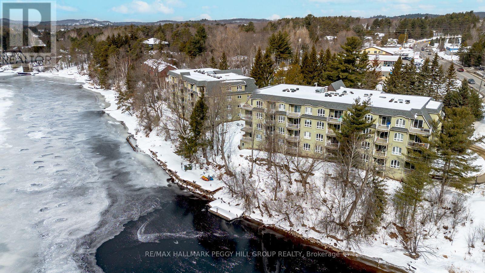 308 - 31 Dairy Lane, Huntsville (Chaffey), Ontario  P1H 2L7 - Photo 3 - X12855282