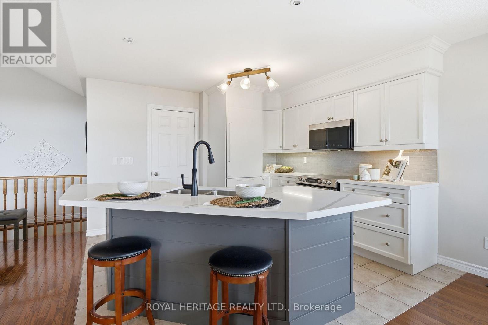 371 Parkview Hills Drive, Cobourg, Ontario  K9A 5S6 - Photo 10 - X12855298