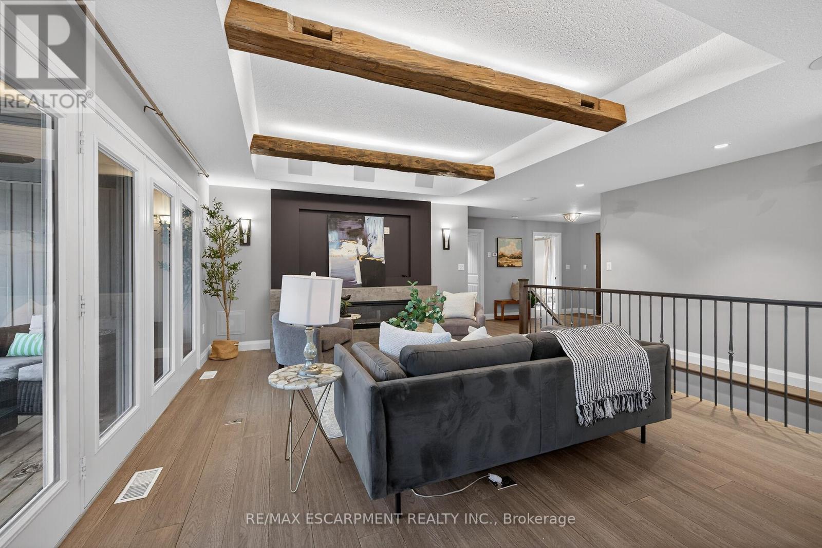 3 Walnut Street, Haldimand, Ontario  N0A 1H0 - Photo 10 - X12855308