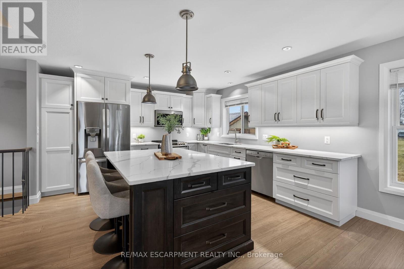 3 Walnut Street, Haldimand, Ontario  N0A 1H0 - Photo 14 - X12855308