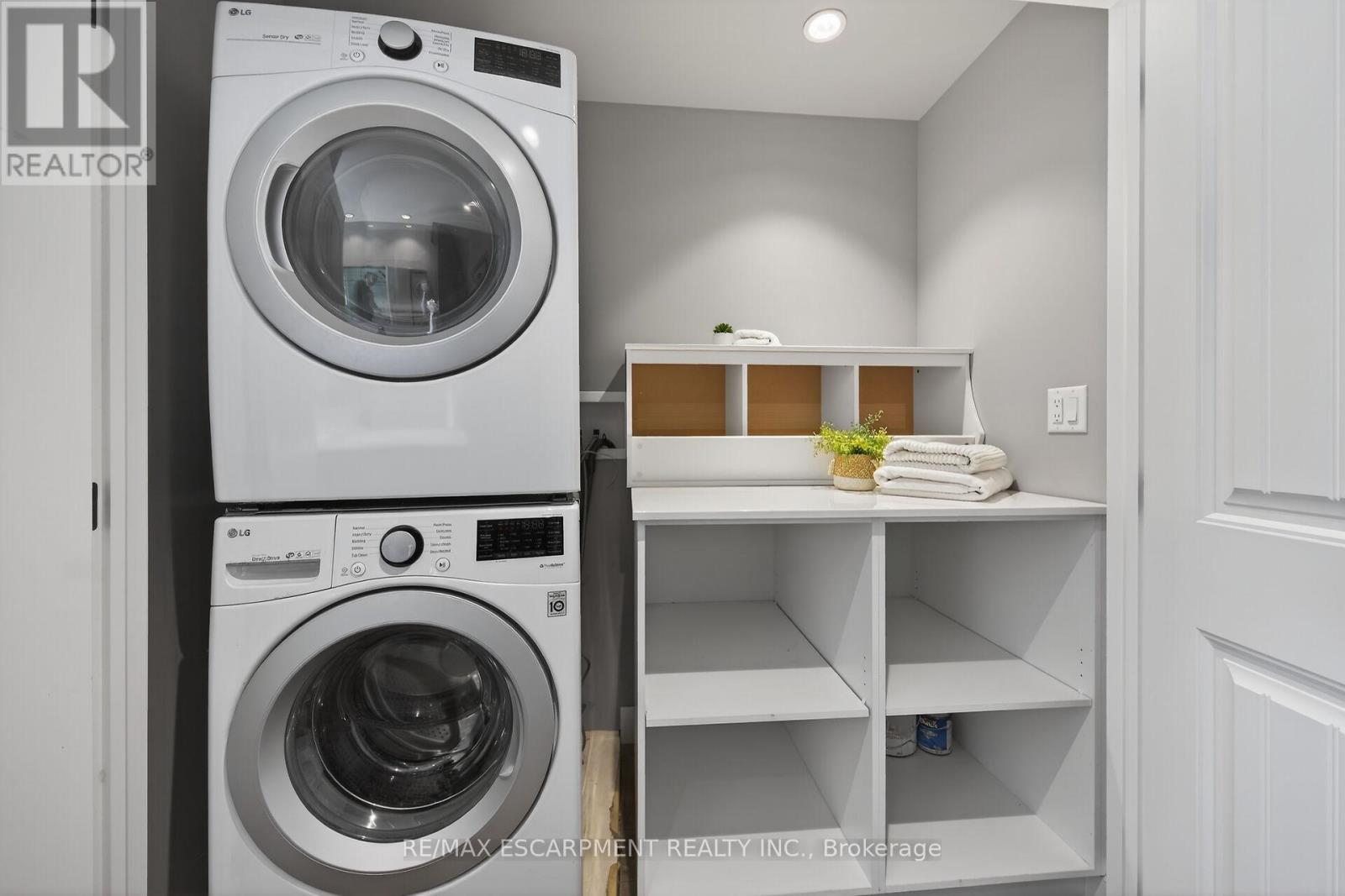 3 Walnut Street, Haldimand, Ontario  N0A 1H0 - Photo 33 - X12855308