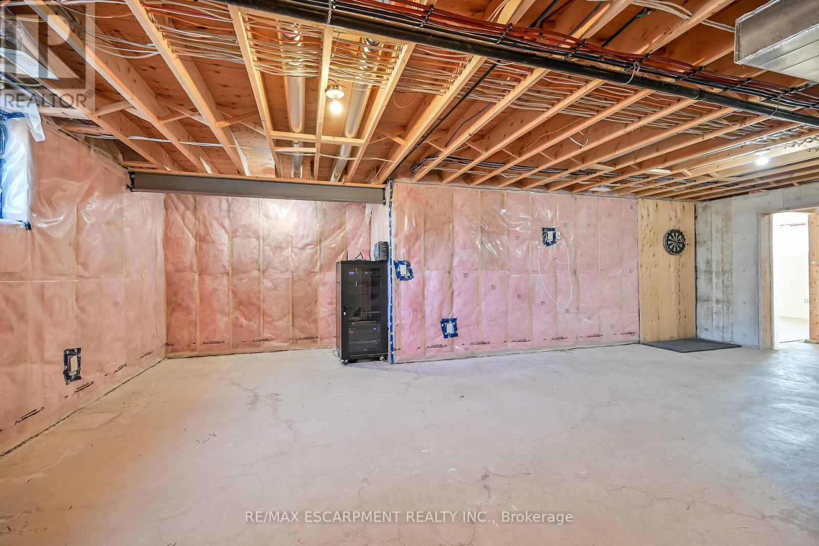 3 Walnut Street, Haldimand, Ontario  N0A 1H0 - Photo 38 - X12855308