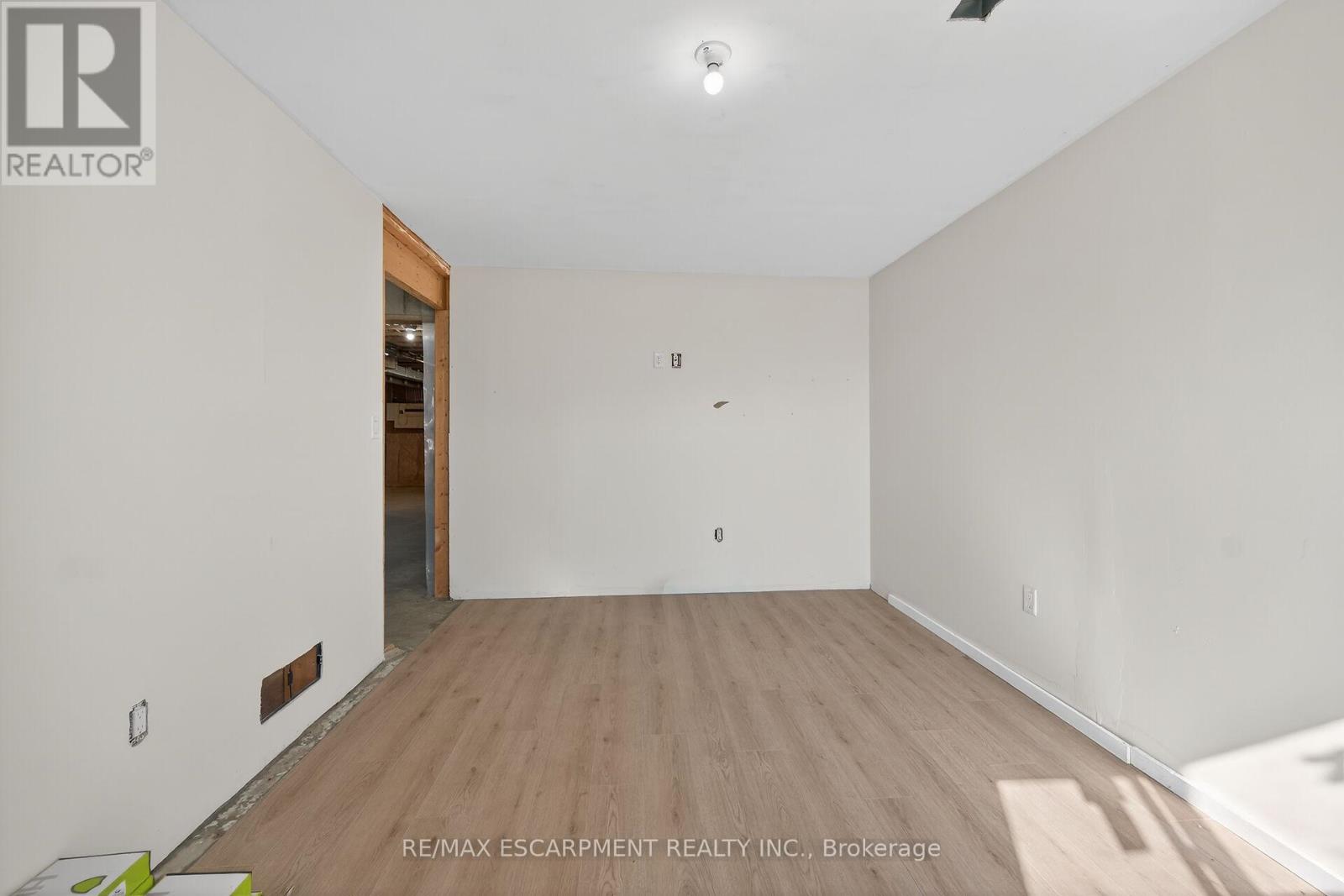 3 Walnut Street, Haldimand, Ontario  N0A 1H0 - Photo 40 - X12855308