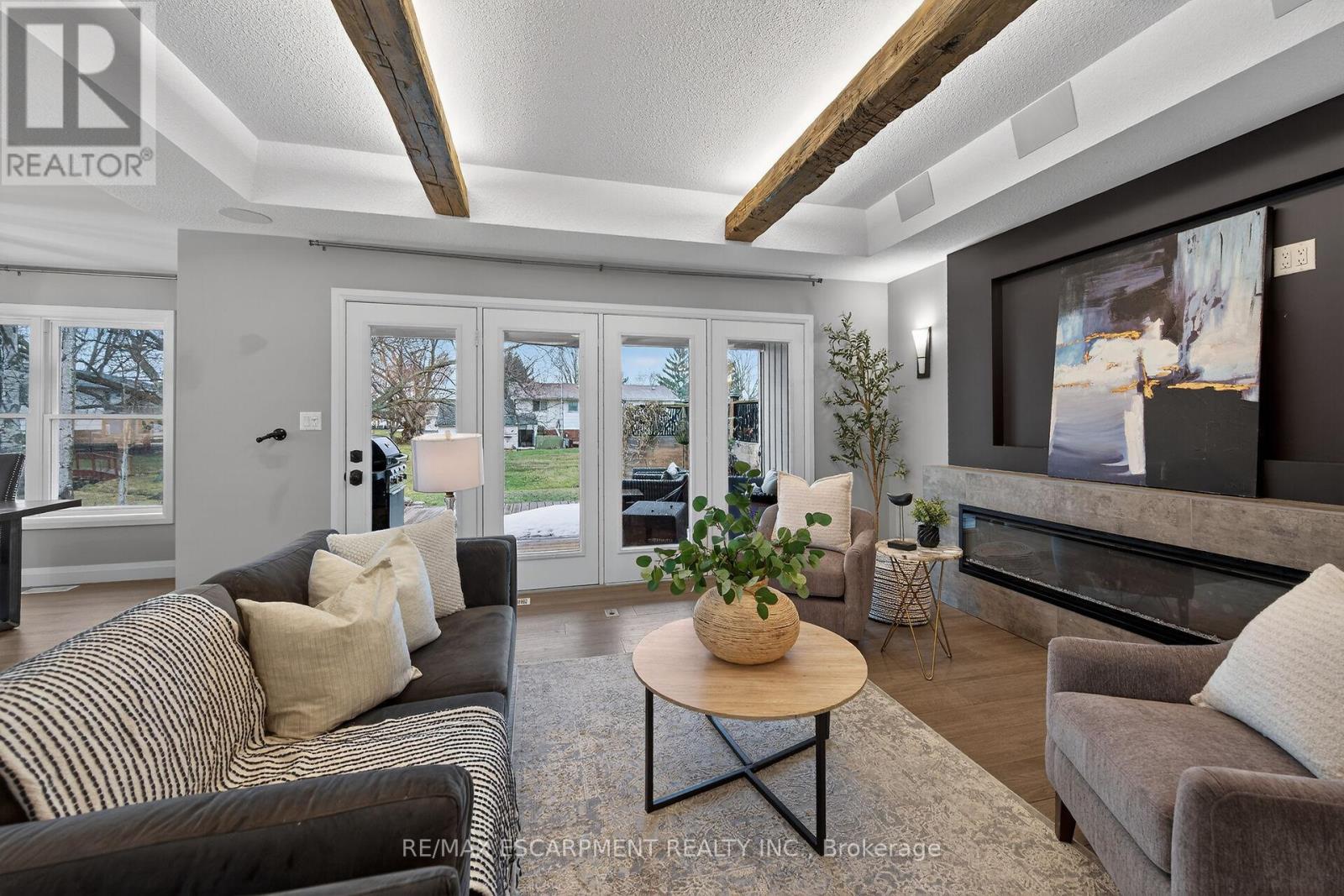 3 Walnut Street, Haldimand, Ontario  N0A 1H0 - Photo 7 - X12855308