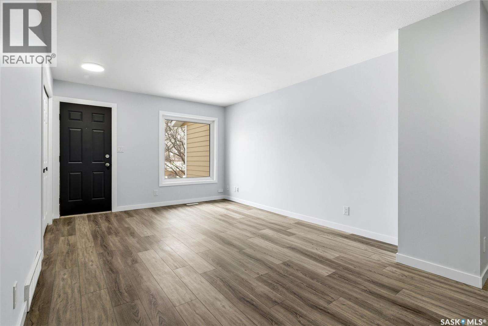 62 Cedar Meadow Drive, Regina, Saskatchewan  S4X 3J6 - Photo 4 - SK029882