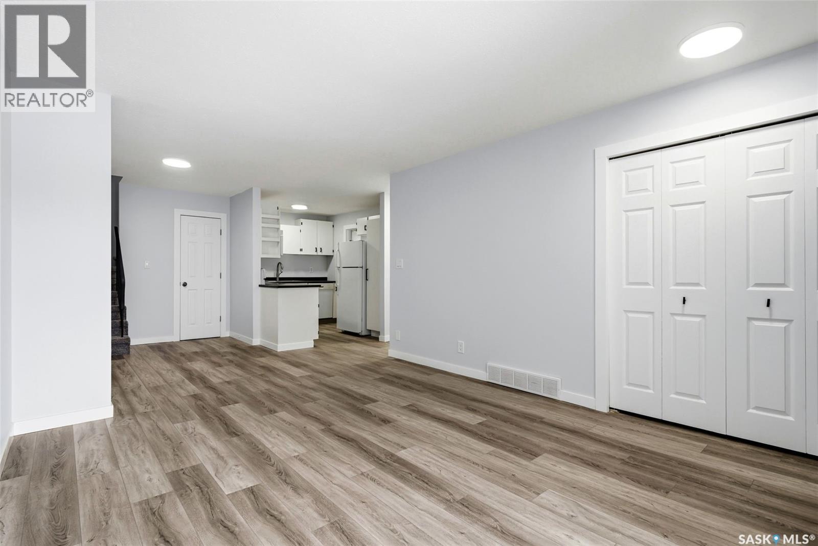 62 Cedar Meadow Drive, Regina, Saskatchewan  S4X 3J6 - Photo 5 - SK029882