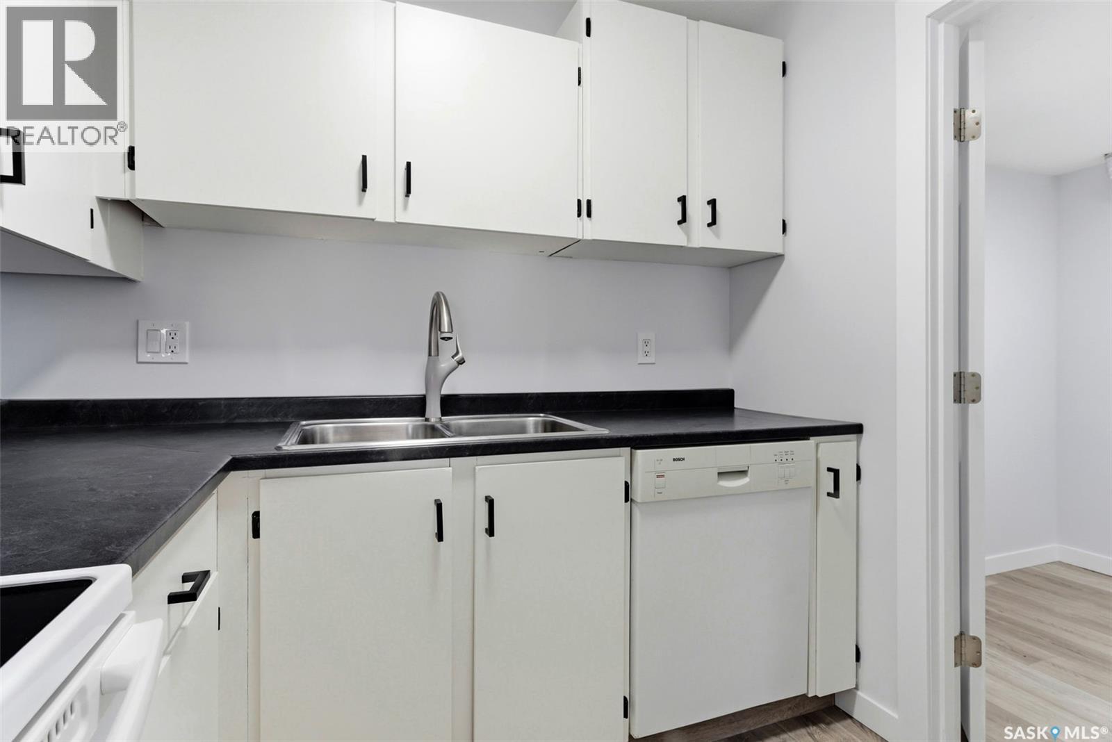 62 Cedar Meadow Drive, Regina, Saskatchewan  S4X 3J6 - Photo 8 - SK029882