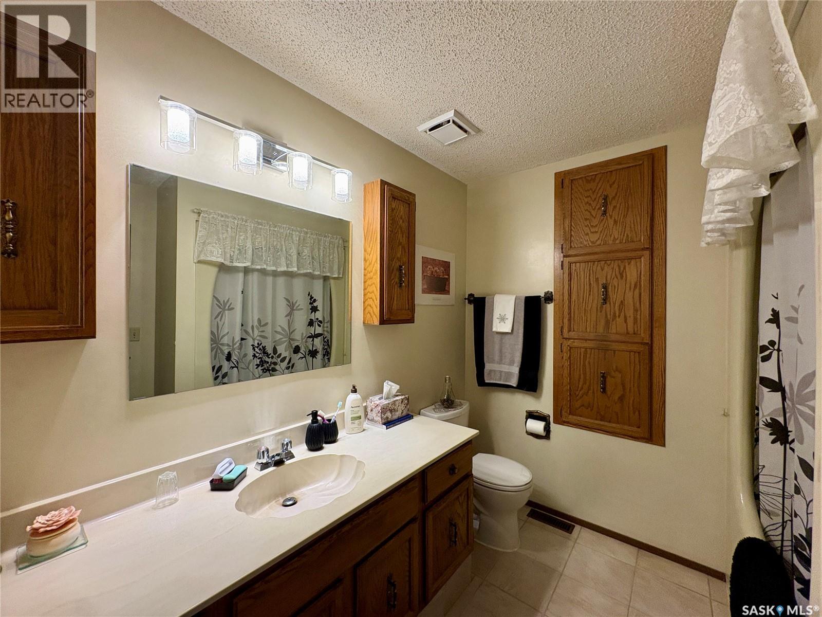 721 6th Avenue, Rosthern, Saskatchewan  S0K 3R0 - Photo 13 - SK029836