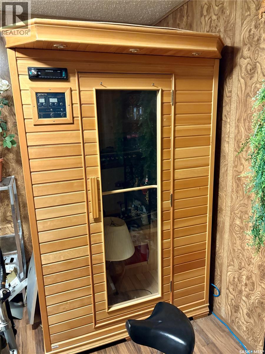 721 6th Avenue, Rosthern, Saskatchewan  S0K 3R0 - Photo 28 - SK029836