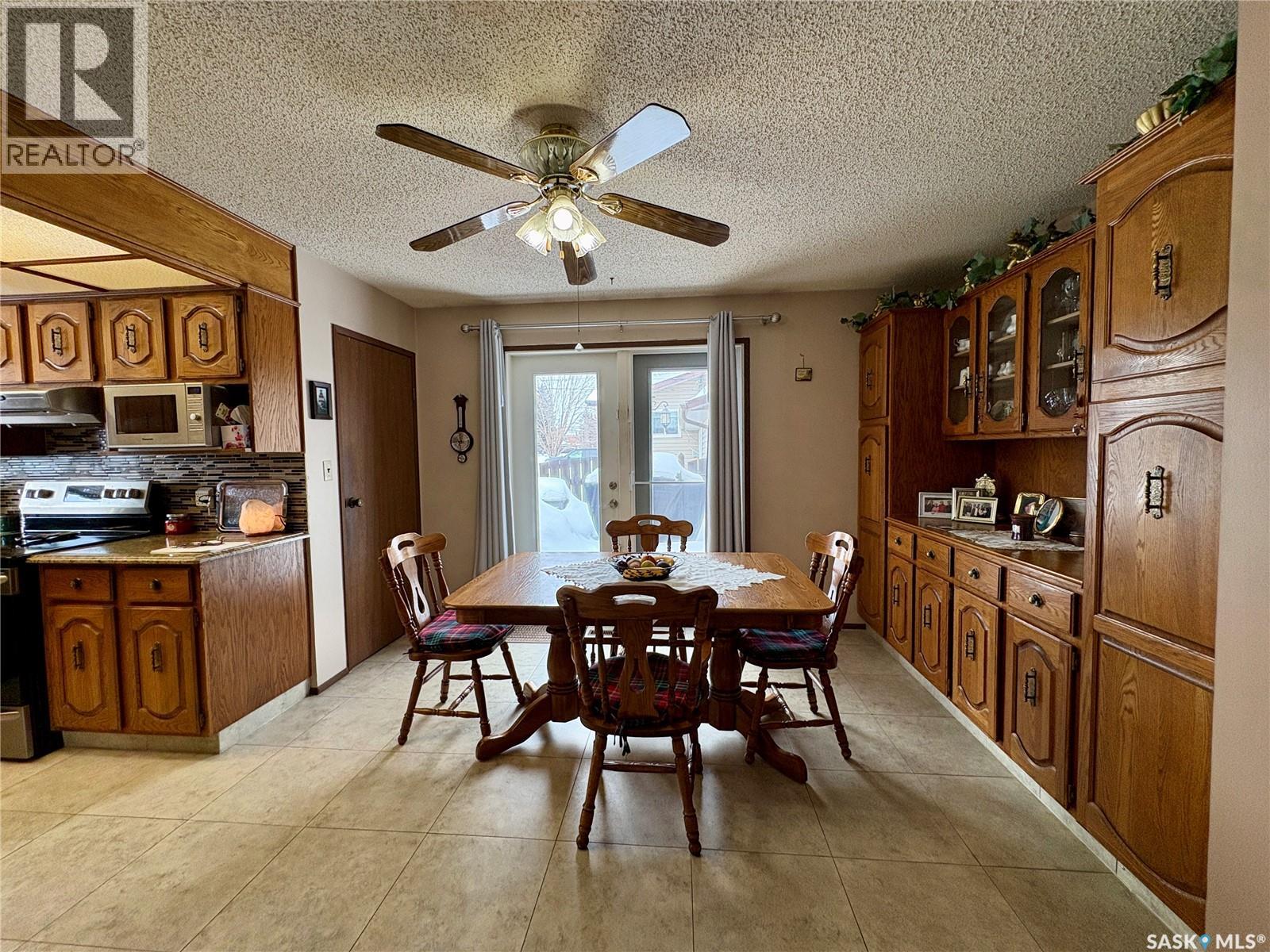 721 6th Avenue, Rosthern, Saskatchewan  S0K 3R0 - Photo 7 - SK029836