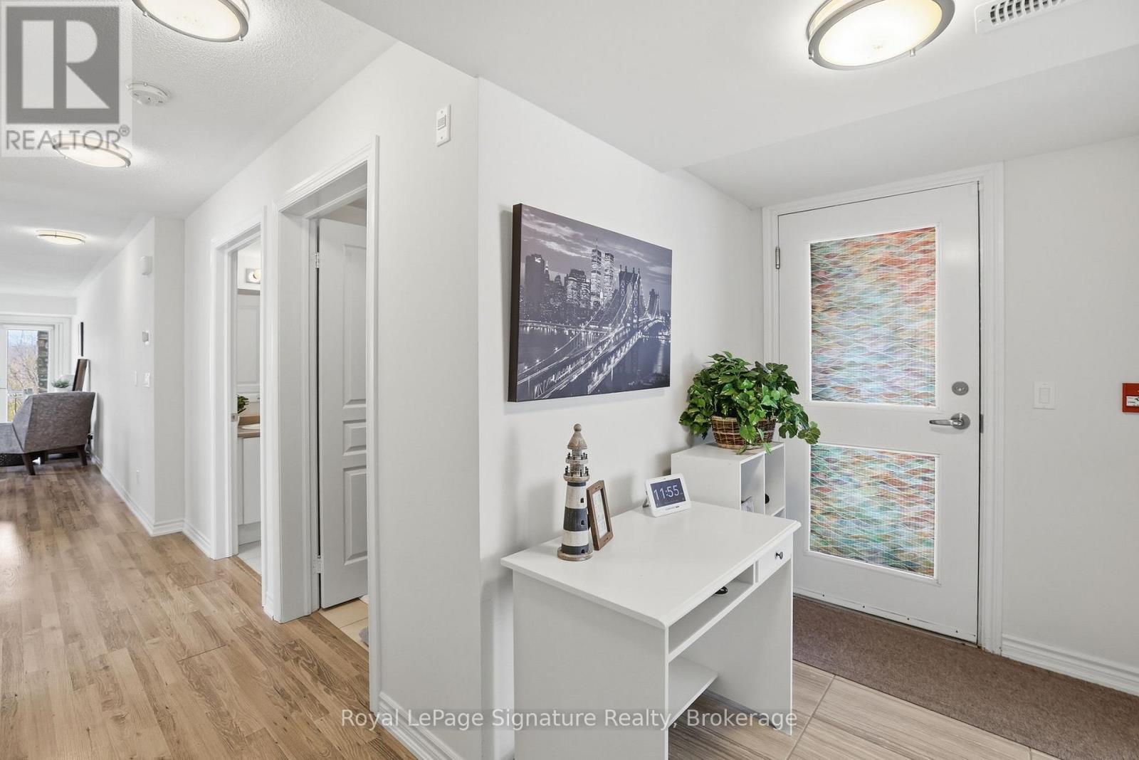 101 - 4 Anchorage Crescent, Collingwood, Ontario  L9Y 0Y6 - Photo 4 - S12855390