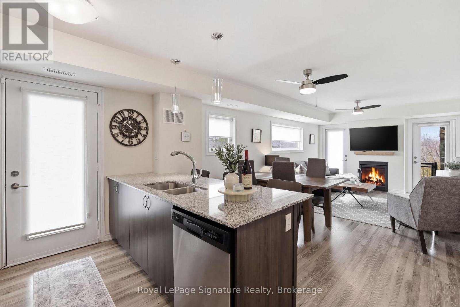 101 - 4 Anchorage Crescent, Collingwood, Ontario  L9Y 0Y6 - Photo 5 - S12855390