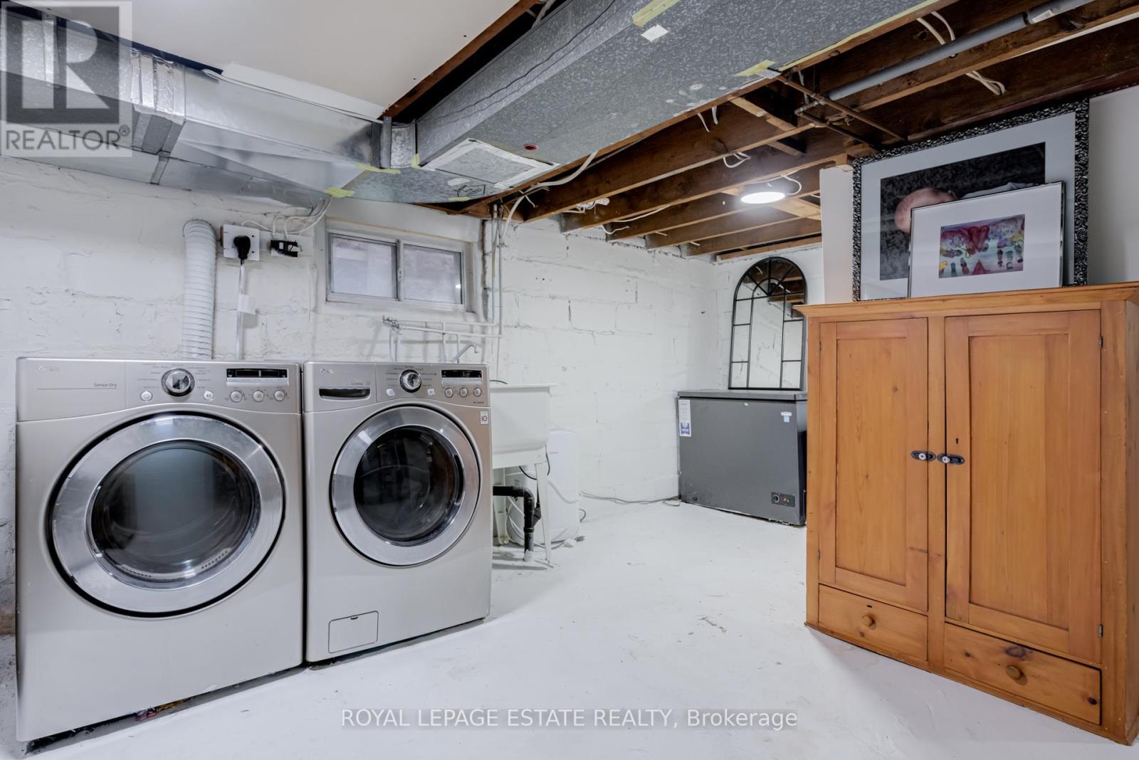 46 Thyra Avenue, Toronto (Crescent Town), Ontario  M4C 5G5 - Photo 39 - E12841342