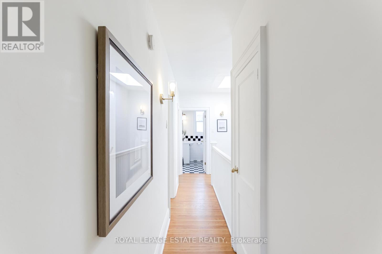 46 Thyra Avenue, Toronto (Crescent Town), Ontario  M4C 5G5 - Photo 20 - E12841342