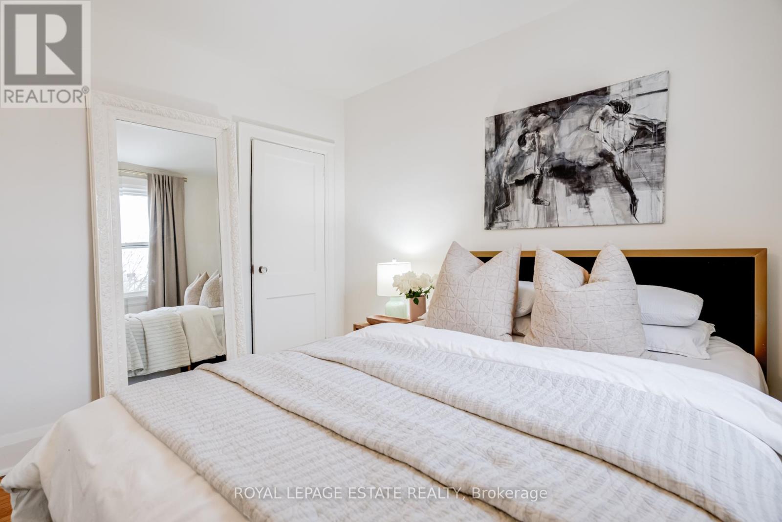 46 Thyra Avenue, Toronto (Crescent Town), Ontario  M4C 5G5 - Photo 33 - E12841342