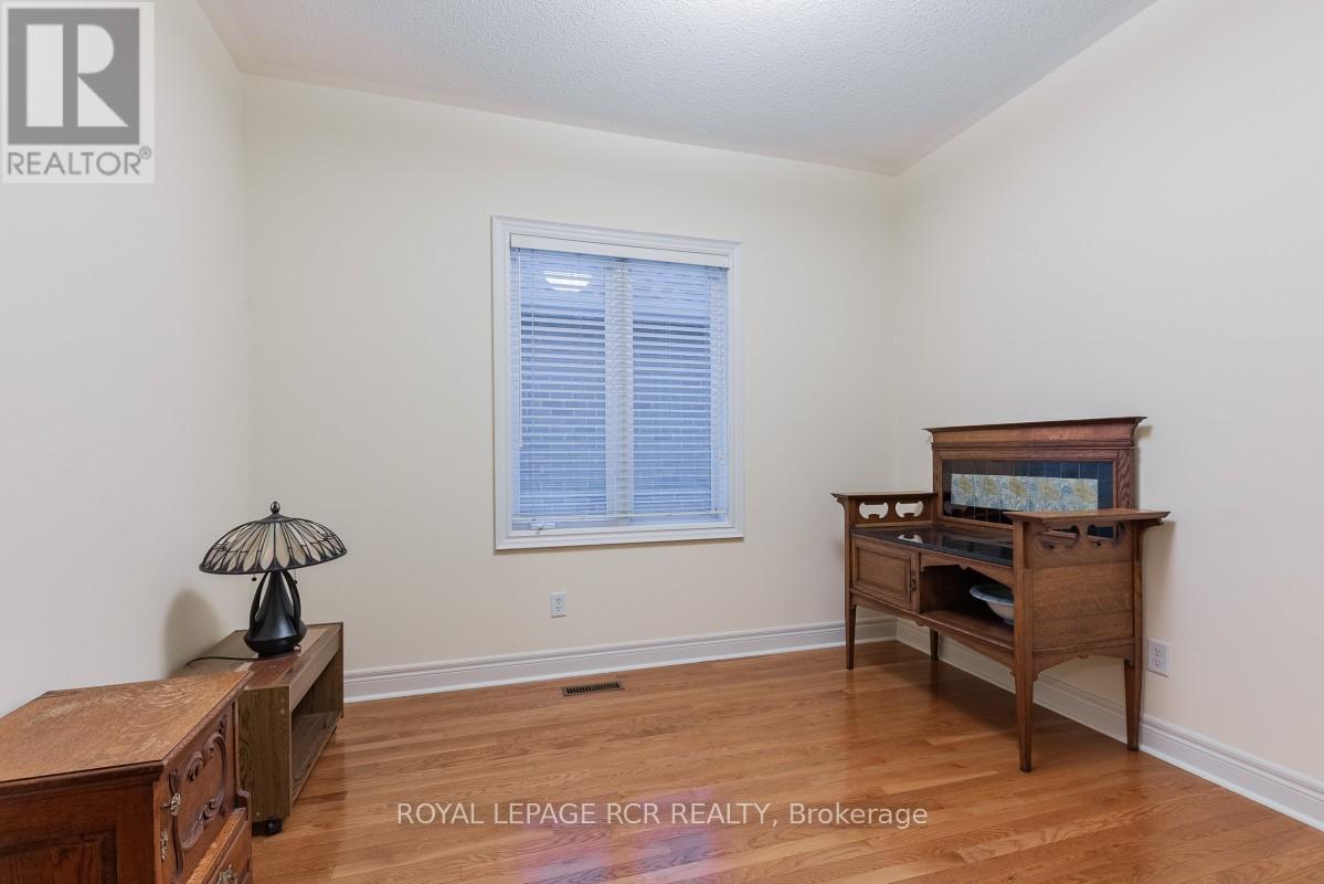 109 Couples Gallery, Whitchurch-Stouffville (Ballantrae), Ontario  L4A 1M8 - Photo 29 - N12853958