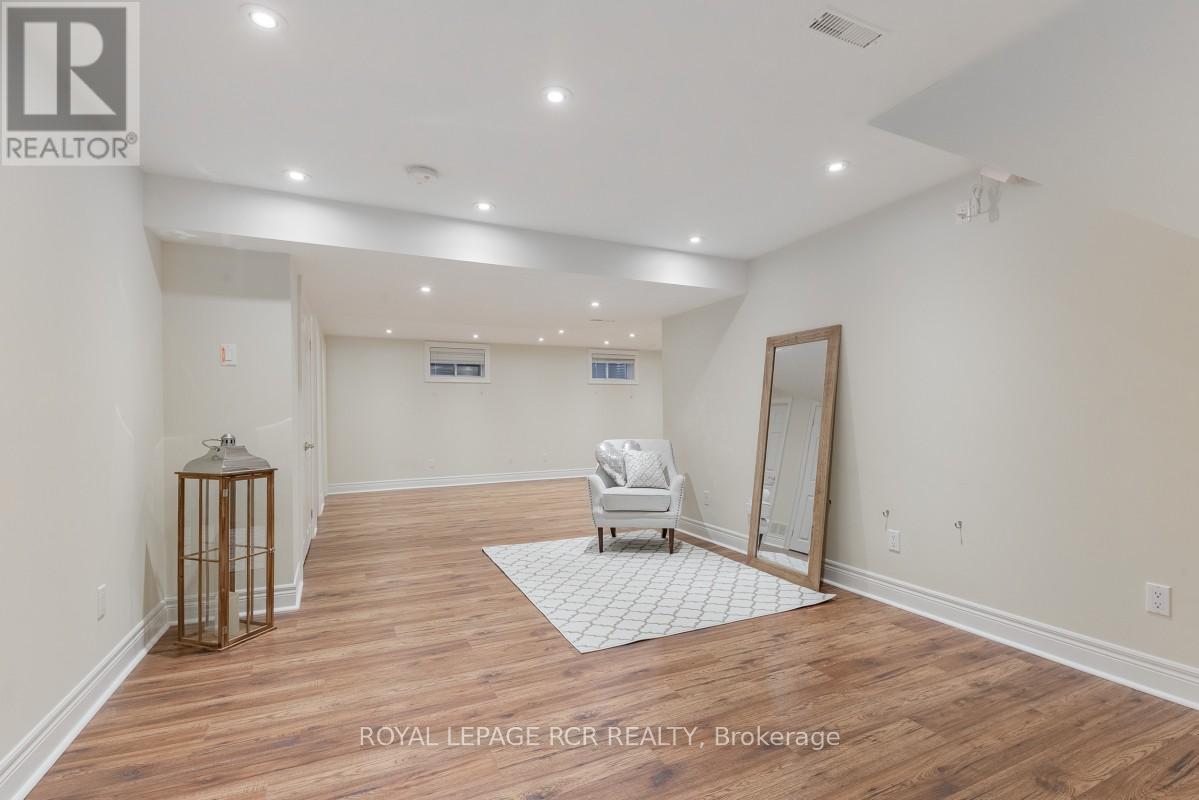 109 Couples Gallery, Whitchurch-Stouffville (Ballantrae), Ontario  L4A 1M8 - Photo 36 - N12853958