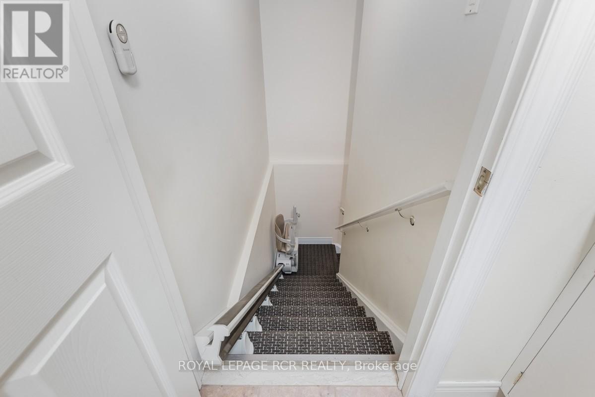 109 Couples Gallery, Whitchurch-Stouffville (Ballantrae), Ontario  L4A 1M8 - Photo 34 - N12853958