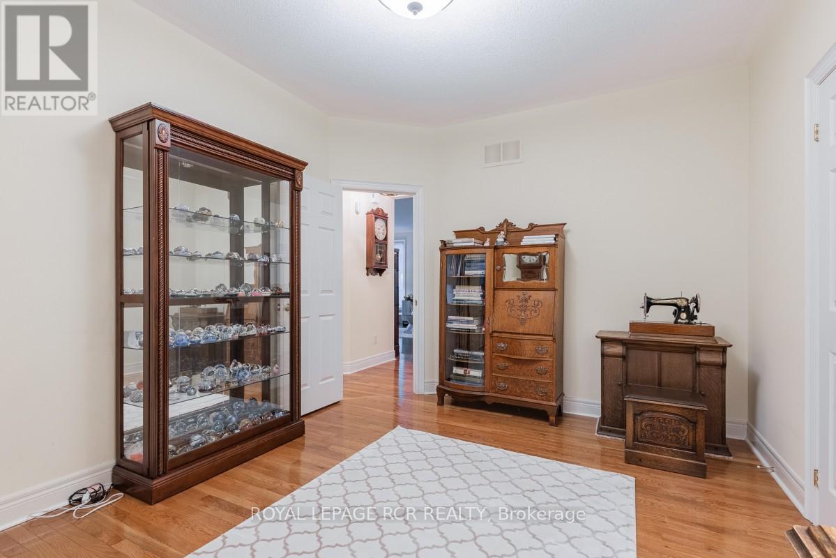 109 Couples Gallery, Whitchurch-Stouffville (Ballantrae), Ontario  L4A 1M8 - Photo 28 - N12853958