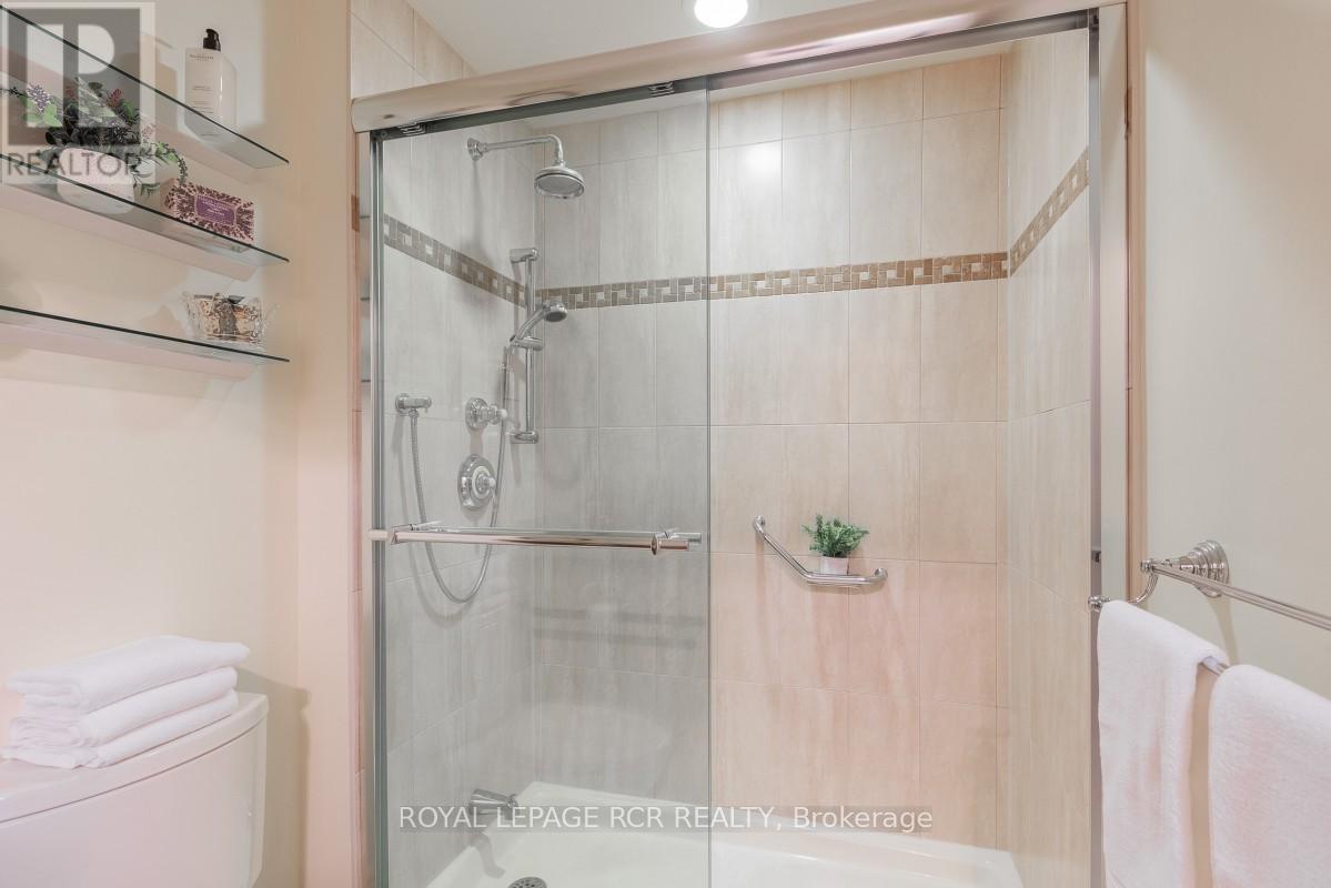 109 Couples Gallery, Whitchurch-Stouffville (Ballantrae), Ontario  L4A 1M8 - Photo 32 - N12853958