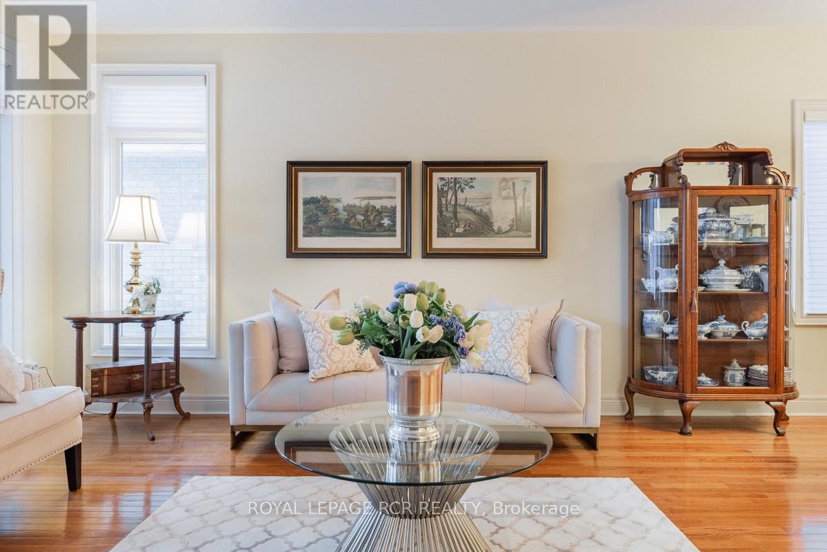 109 Couples Gallery, Whitchurch-Stouffville (Ballantrae), Ontario  L4A 1M8 - Photo 7 - N12853958