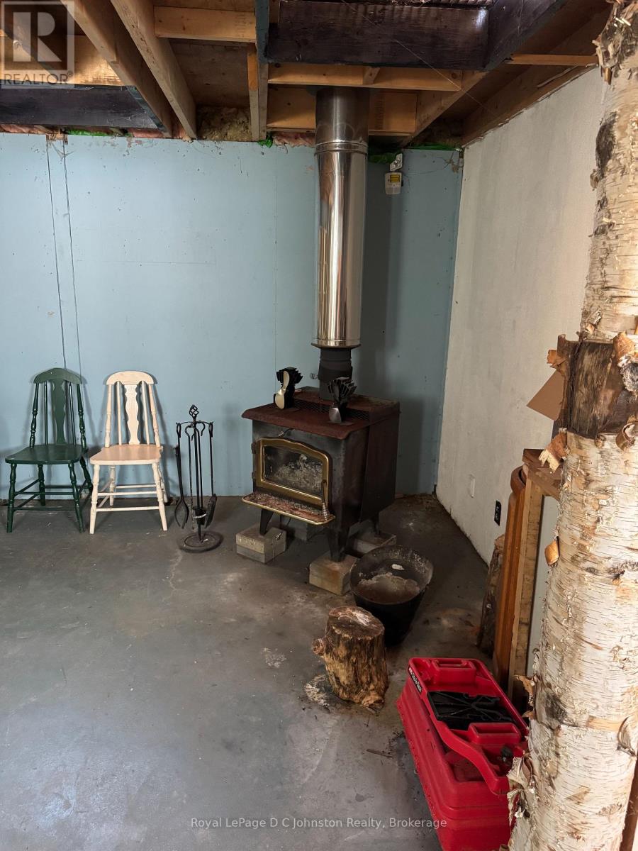 1895 Bruce Road 20, Kincardine, Ontario  N0G 2T0 - Photo 12 - X12855356