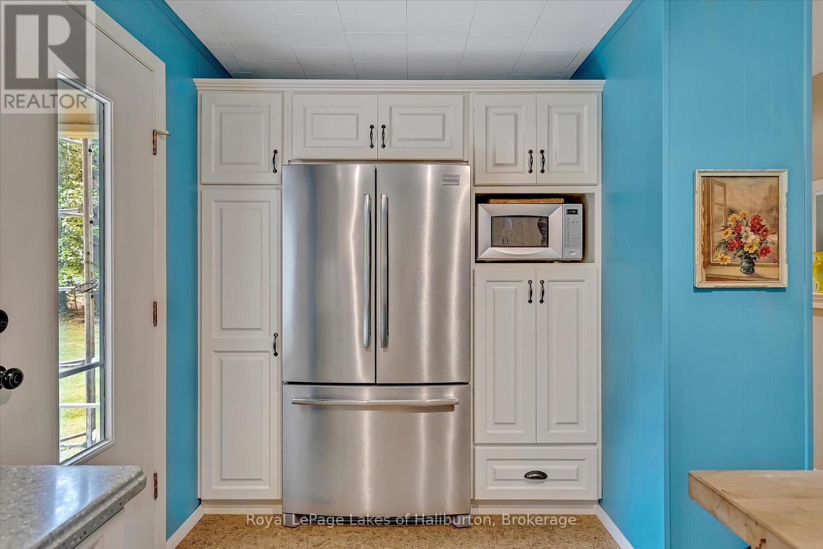 1093 Lamar Drive, Algonquin Highlands, Ontario  K0M 1S0 - Photo 14 - X12855368