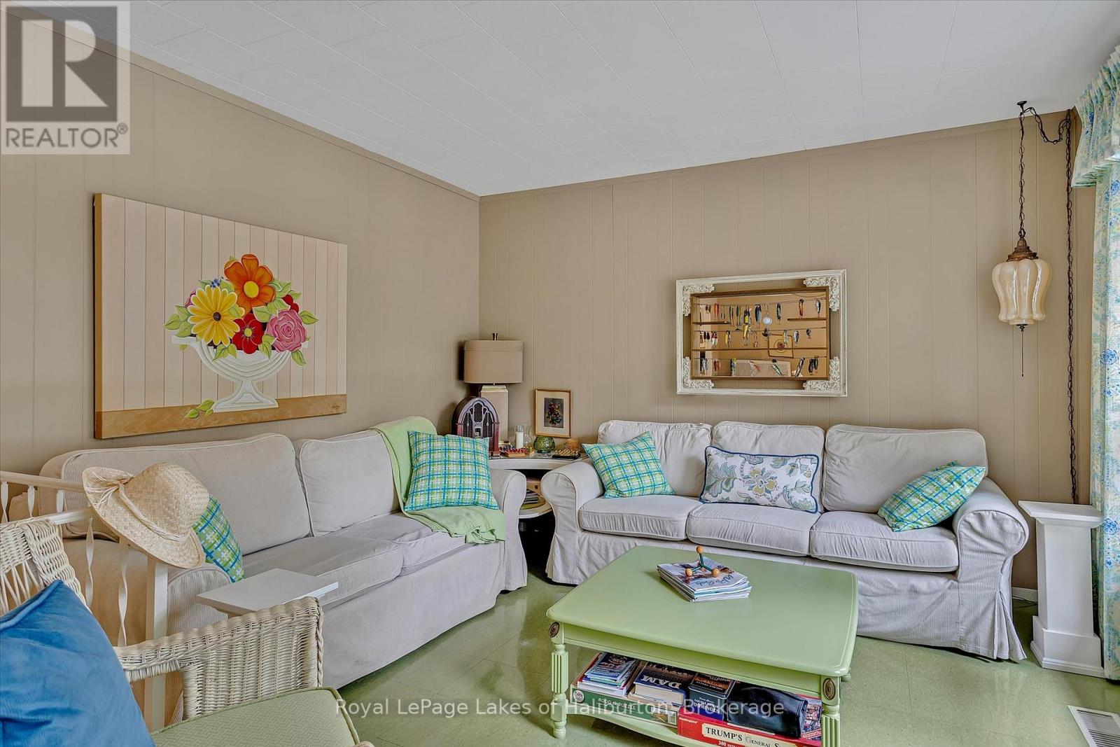 1093 Lamar Drive, Algonquin Highlands, Ontario  K0M 1S0 - Photo 17 - X12855368