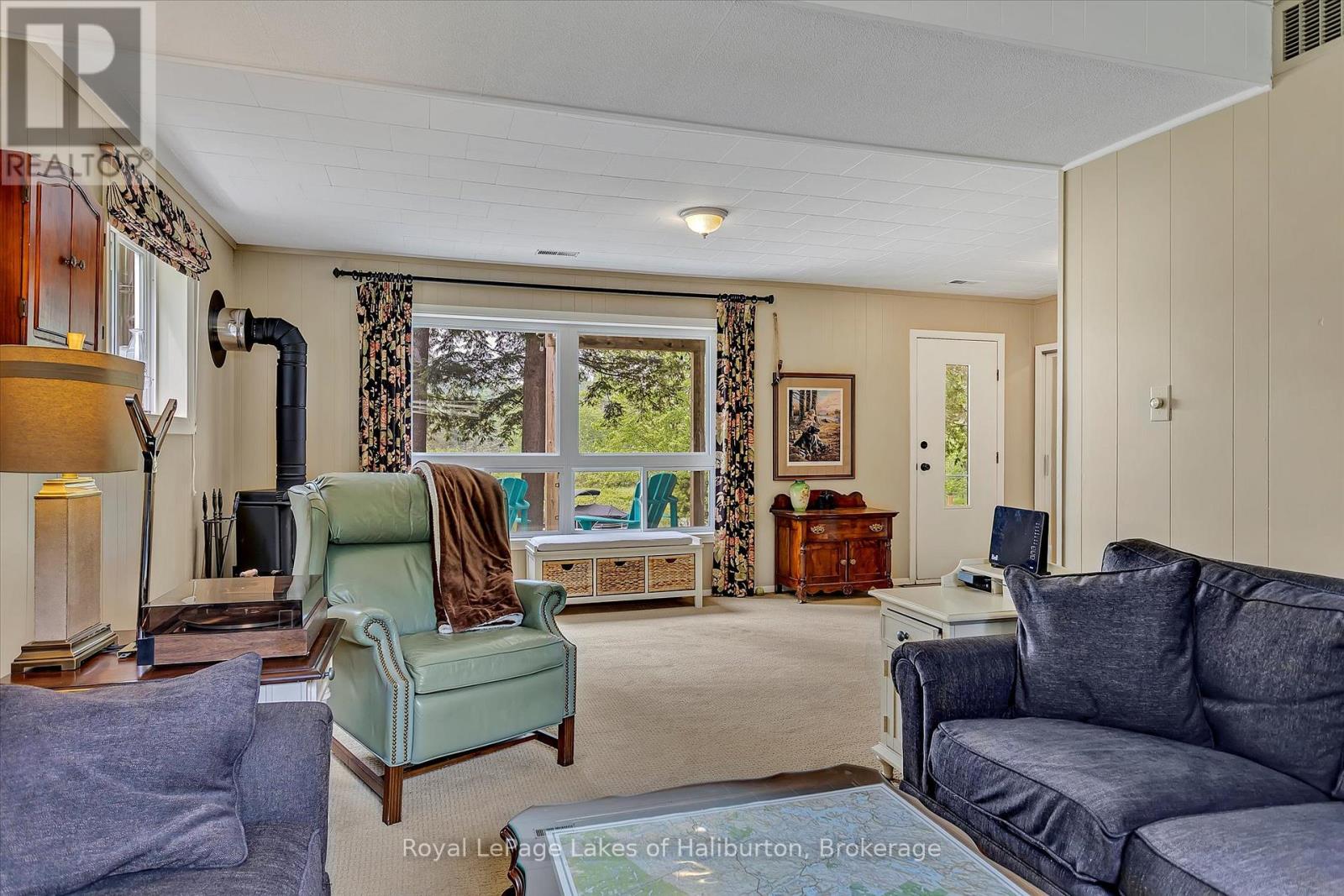 1093 Lamar Drive, Algonquin Highlands, Ontario  K0M 1S0 - Photo 22 - X12855368