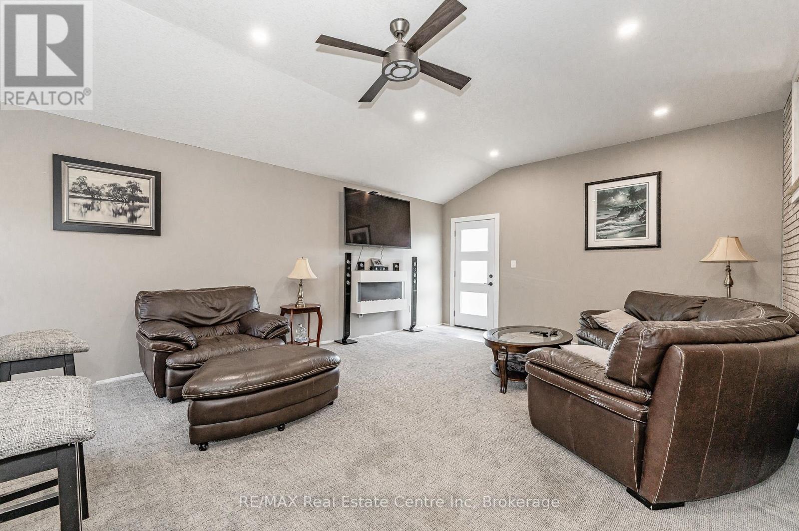 4 First Line, Centre Wellington, Ontario  N0B 1S0 - Photo 22 - X12855432