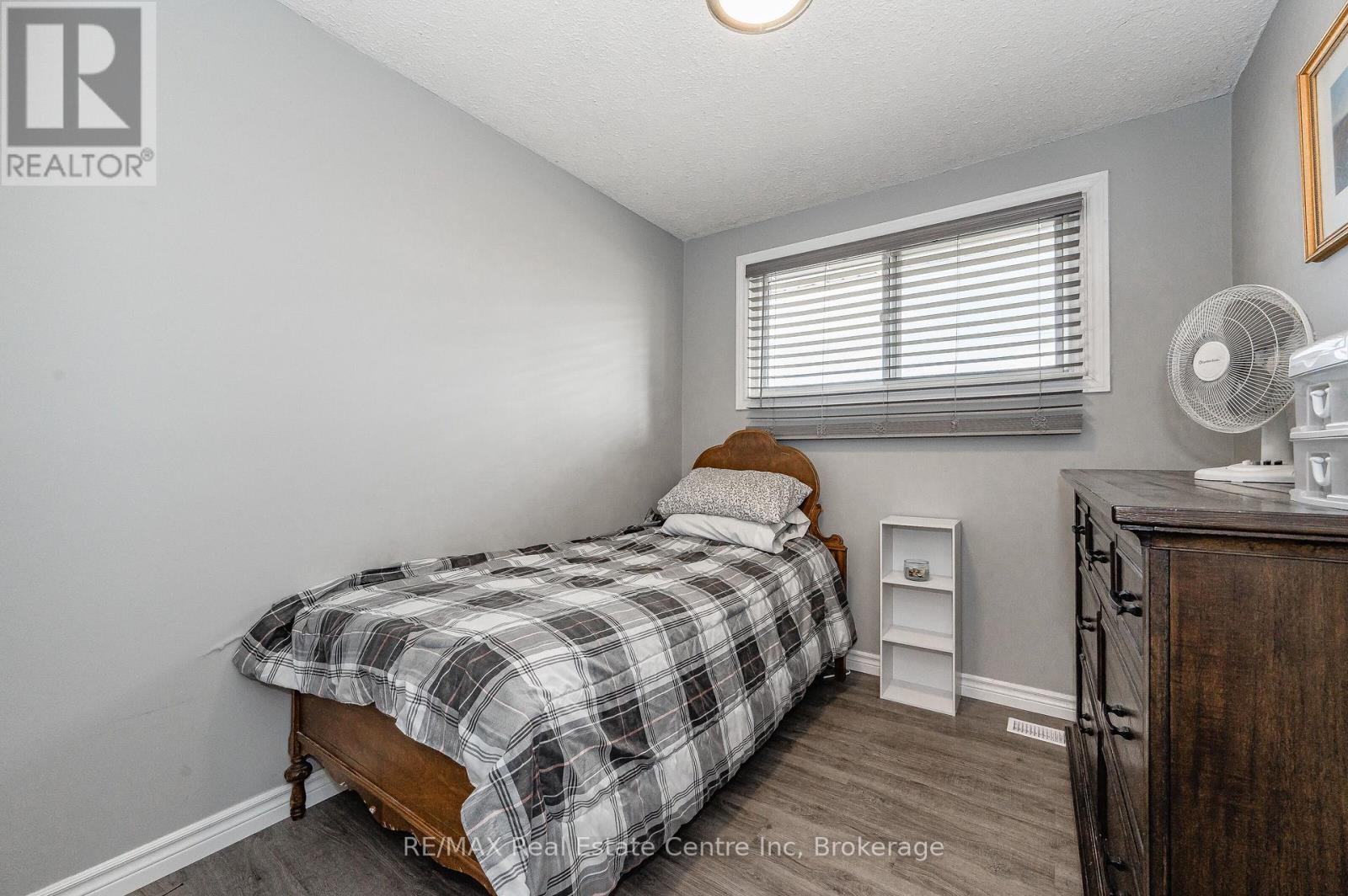 4 First Line, Centre Wellington, Ontario  N0B 1S0 - Photo 30 - X12855432