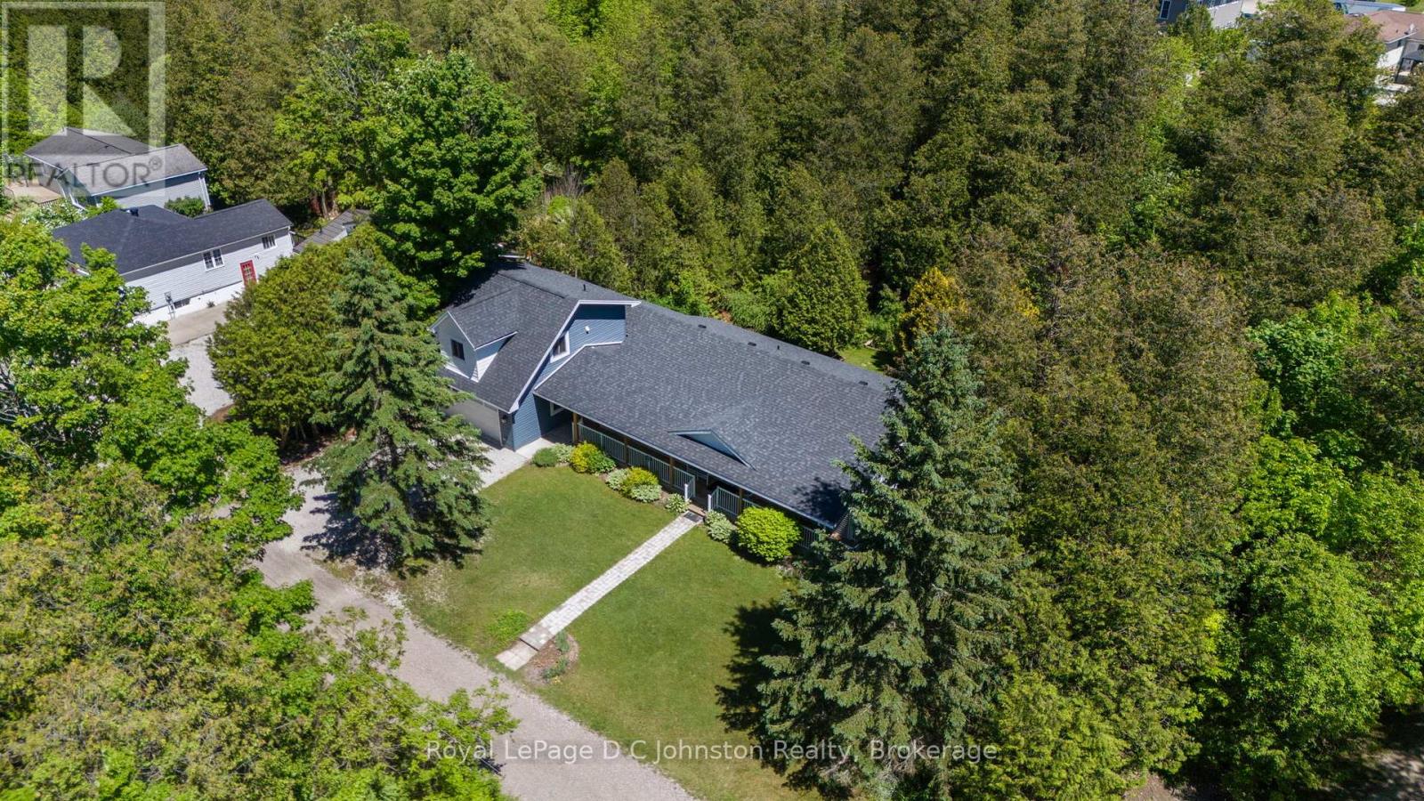 10 Mitchell Lane, Saugeen Shores, Ontario  N0H 2C1 - Photo 2 - X12855464