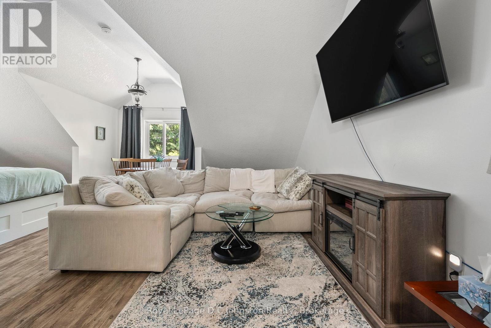 10 Mitchell Lane, Saugeen Shores, Ontario  N0H 2C1 - Photo 34 - X12855464