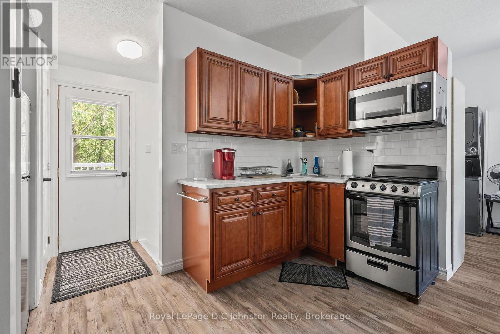 10 Mitchell Lane, Saugeen Shores, Ontario  N0H 2C1 - Photo 35 - X12855464