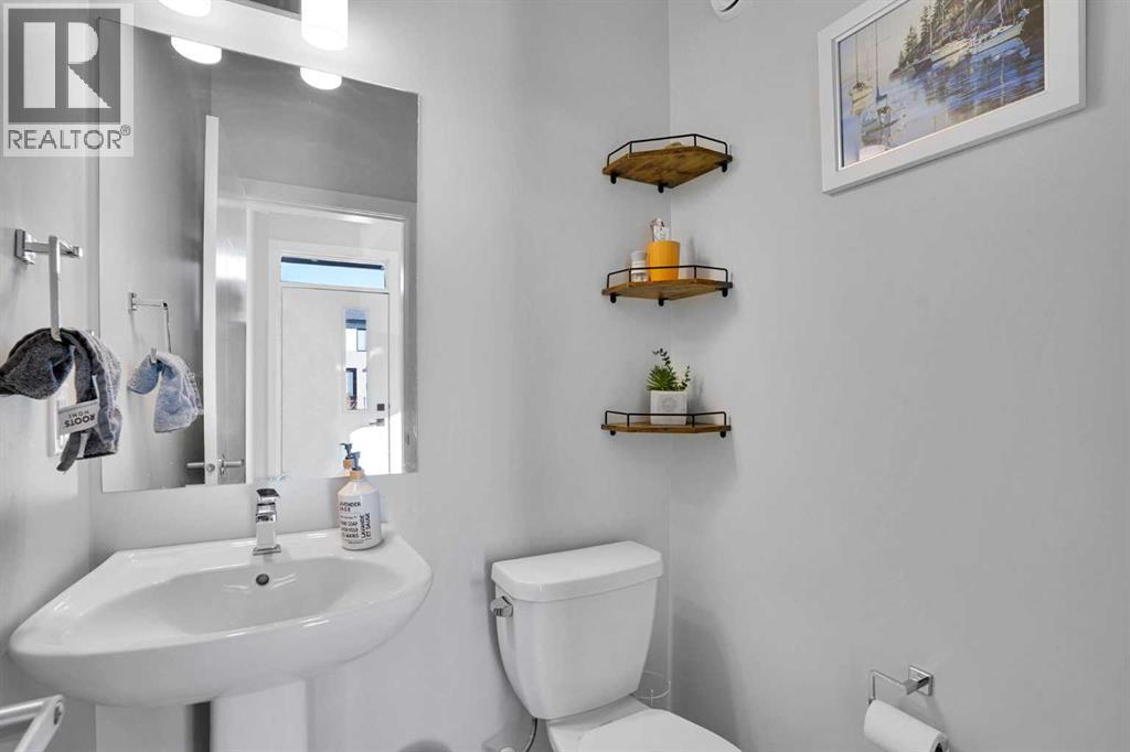 109 Homestead Boulevard Ne, Calgary, Alberta  T3J 2H1 - Photo 18 - A2288623