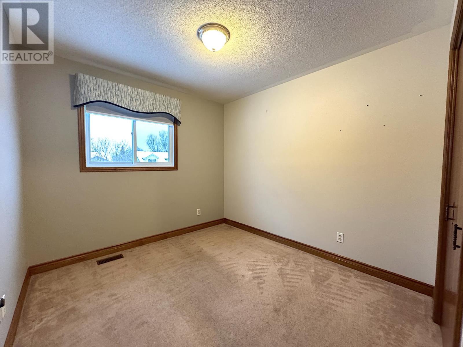 187 Parkland Cres, Sault Ste. Marie, Ontario  P6A 6M4 - Photo 26 - SM253505