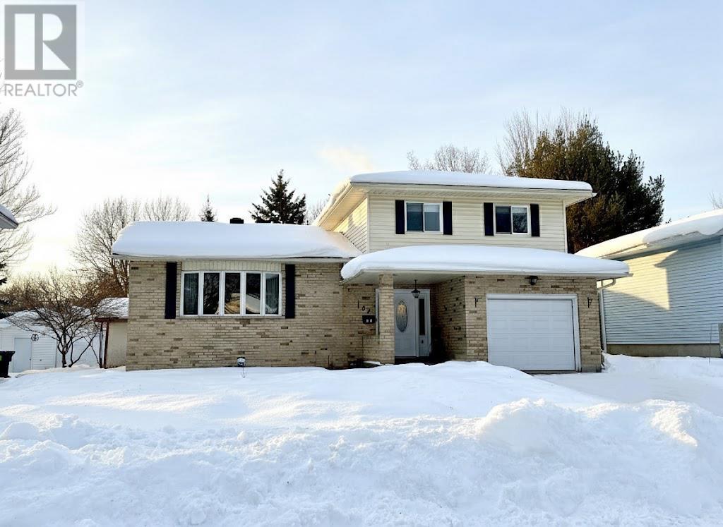 187 Parkland Cres, Sault Ste. Marie, Ontario  P6A 6M4 - Photo 3 - SM253505