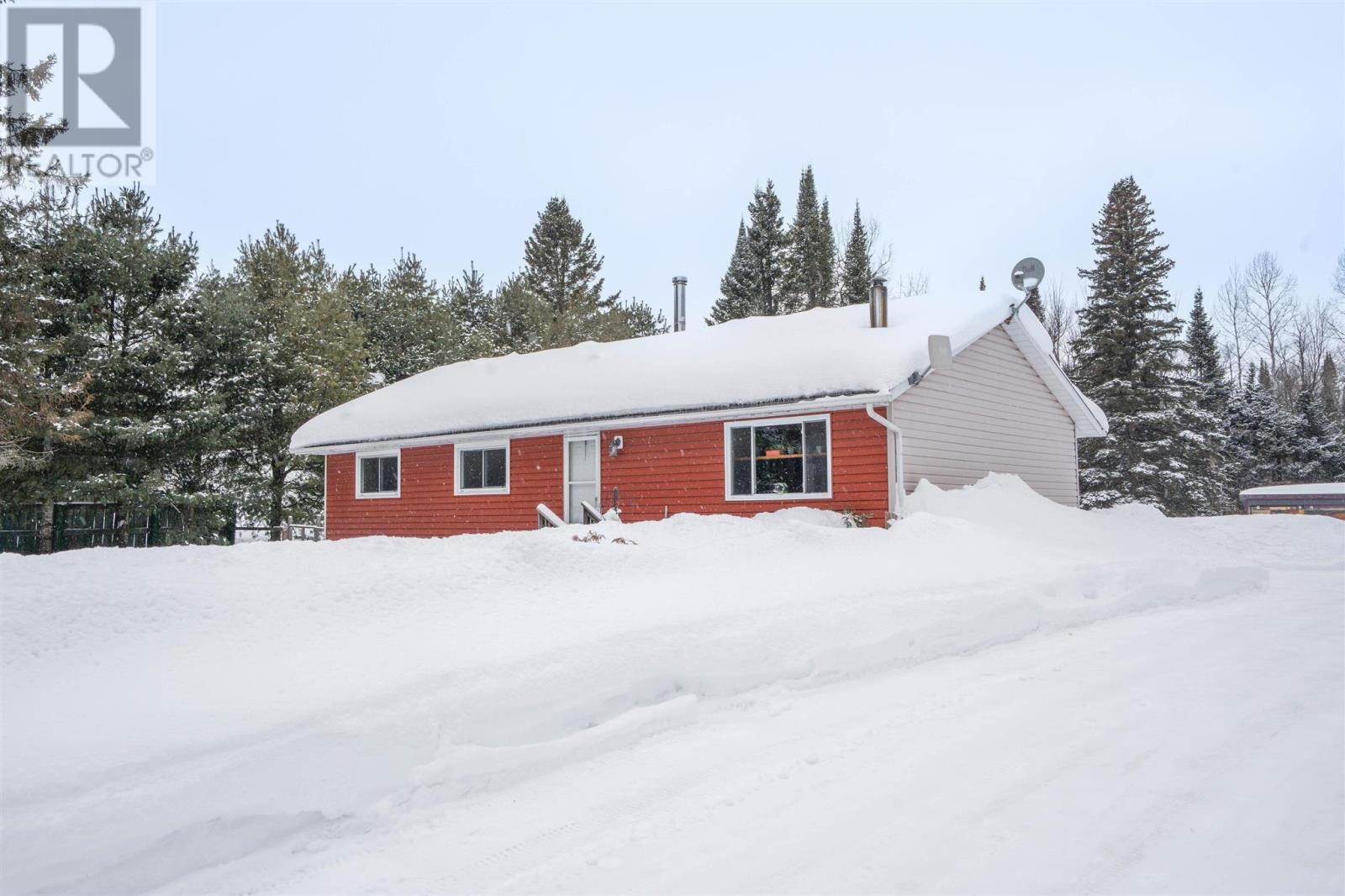 664 Old Highway 17 N, Goulais River, Ontario  P0S 1E4 - Photo 1 - SM260380