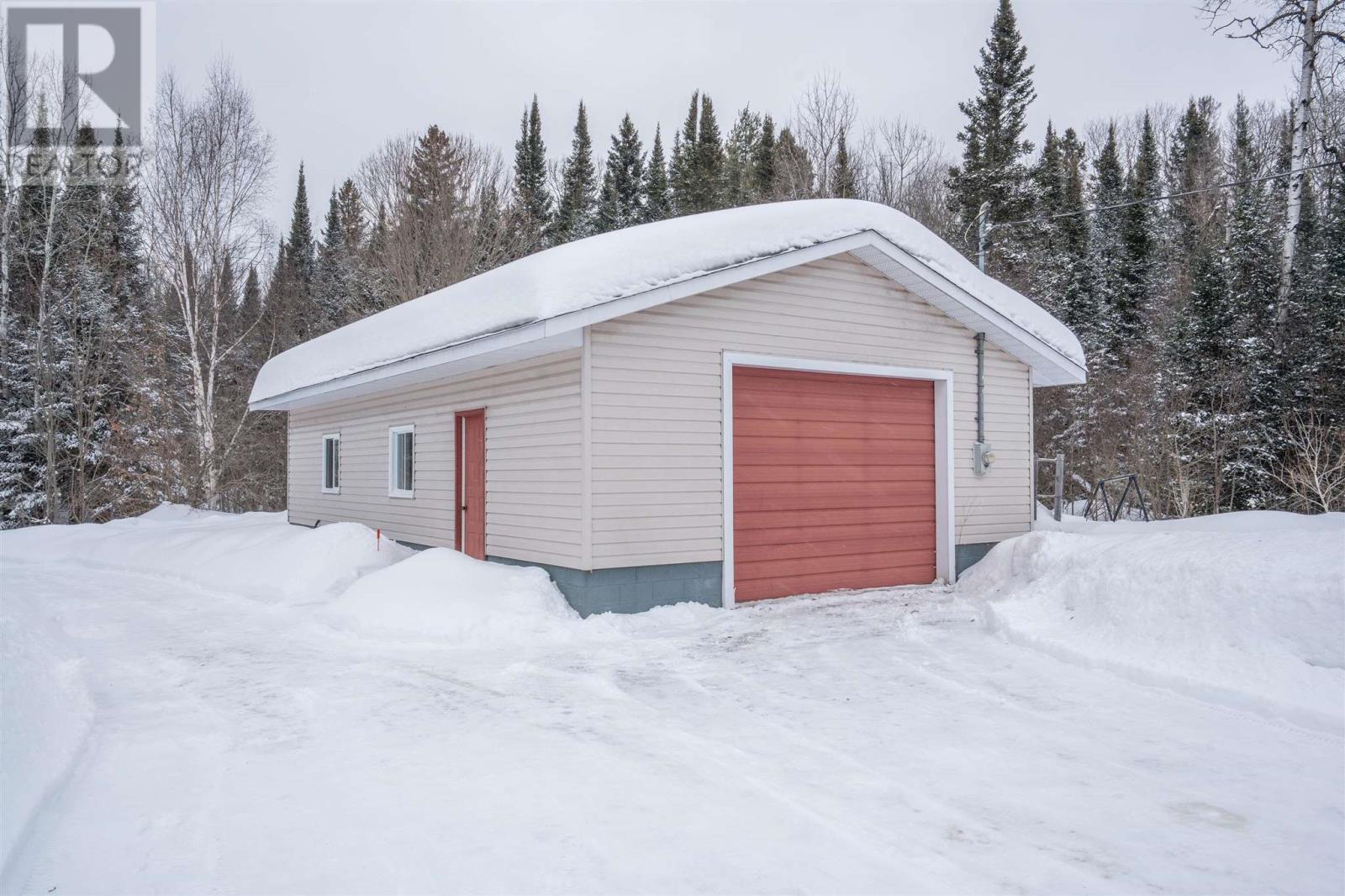 664 Old Highway 17 N, Goulais River, Ontario  P0S 1E4 - Photo 21 - SM260380