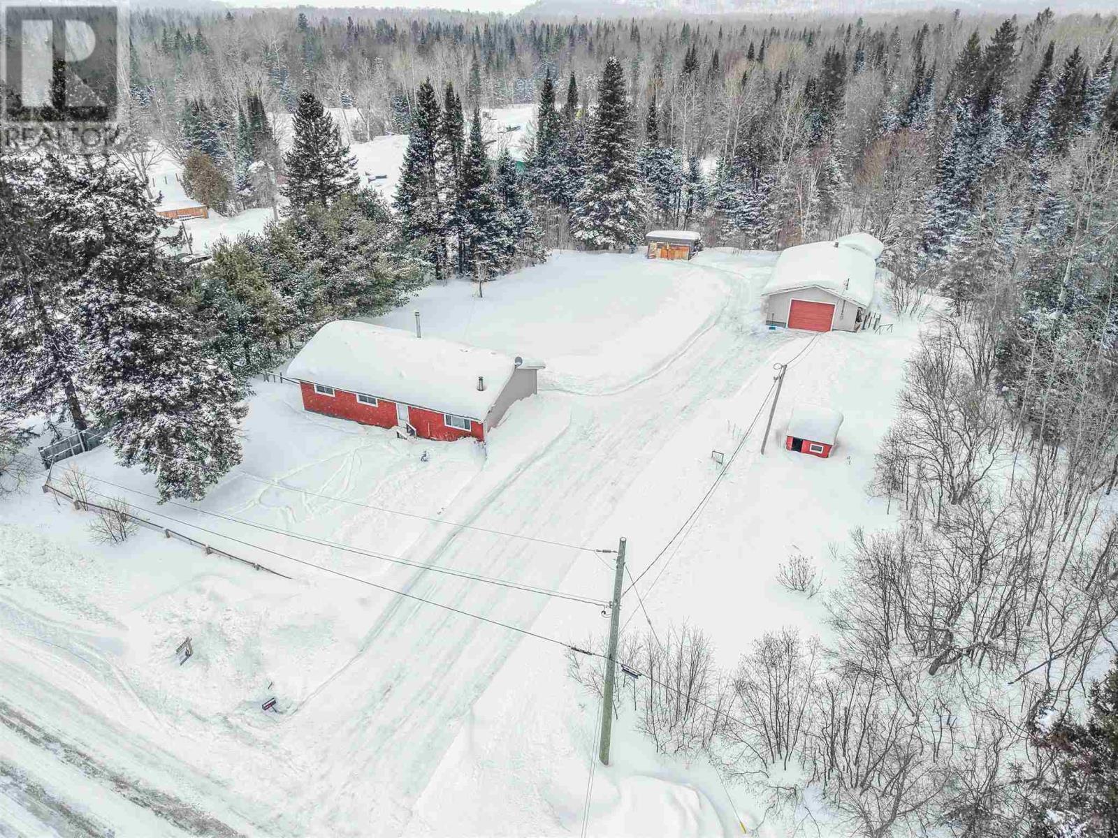 664 Old Highway 17 N, Goulais River, Ontario  P0S 1E4 - Photo 2 - SM260380