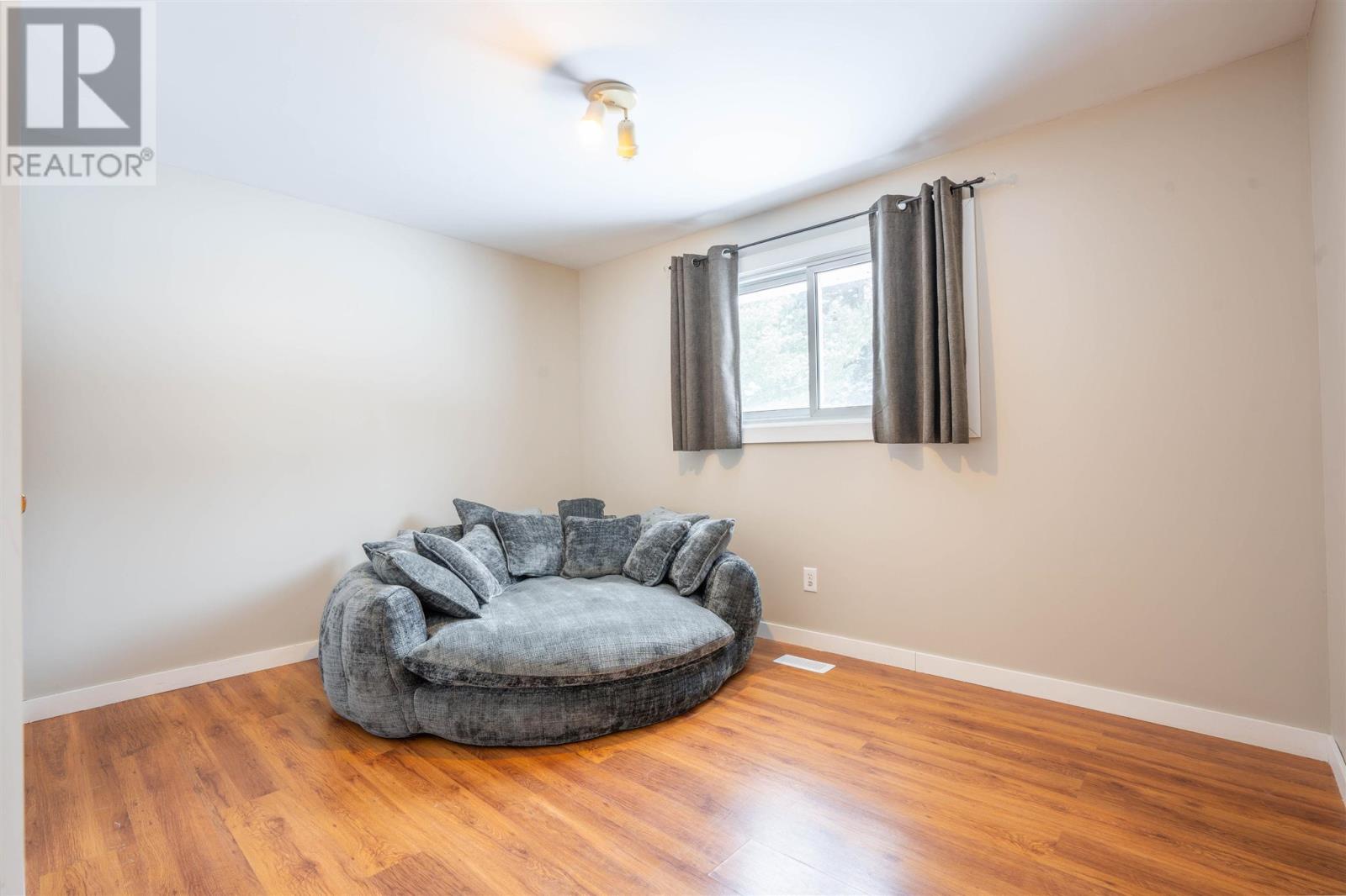 664 Old Highway 17 N, Goulais River, Ontario  P0S 1E4 - Photo 16 - SM260380